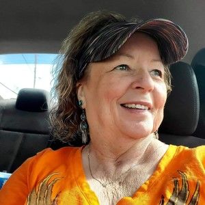 Meet your Posher, Deborah